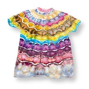 Tie dyed rainbow kaleidoscope tshirt vneck XLT handmade hand crafted artisan